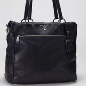 Auth Prada Leather Vitello Daino Shoulder Tote